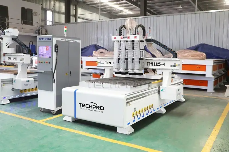 Factory photos of 4 Head CNC Router